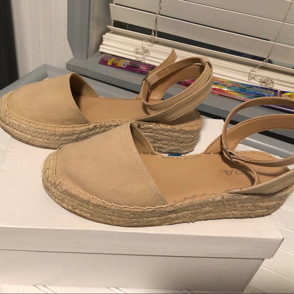 Shoes